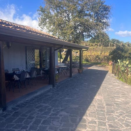 Agriturismo Le Case Del Merlo Milo Kültér fotó