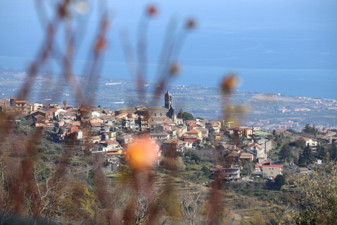 Le Case Del Merlo Turismo Rurale Milo Kültér fotó